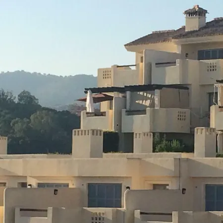 Gorgeous Cabopino With Stunning Views Марбелья